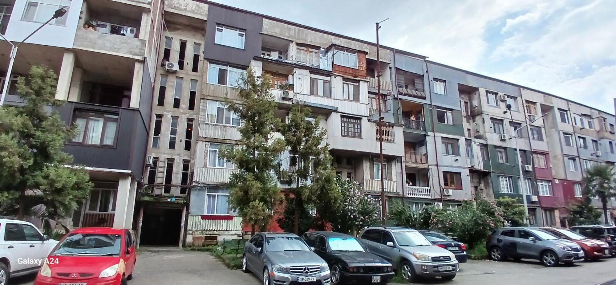 Bright And Cozy Apartment 바투미 외부 사진
