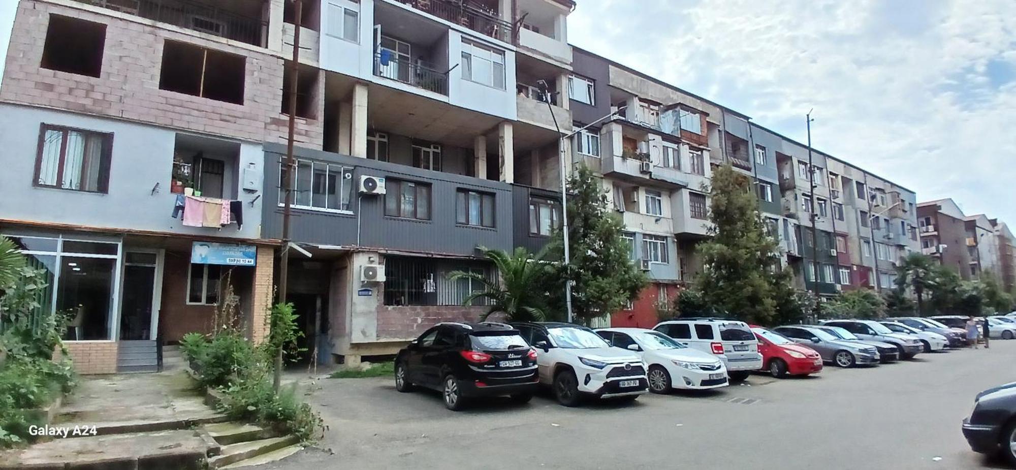 Bright And Cozy Apartment 바투미 외부 사진